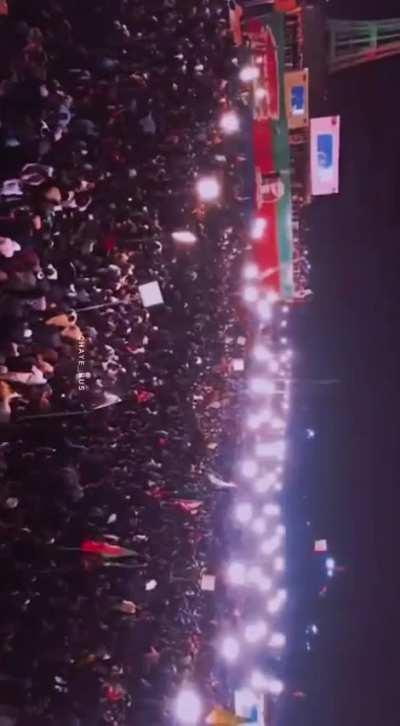 ROTATE YO PHONES we want him back 