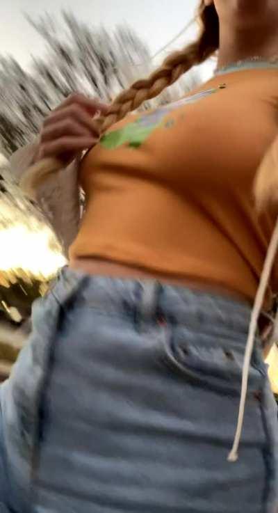 my ass is so thicc even when im clothed