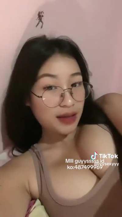 Ivy Valdez/Ivysexyyy