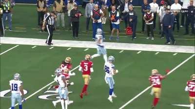 [Highlight] Cowboys try a designed play that is executed poorly by Wilson