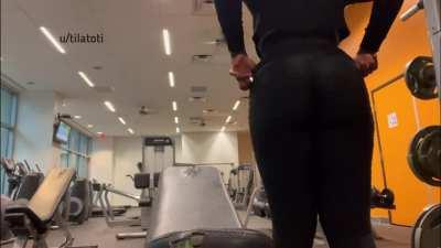 Being a naughty girl in the gym