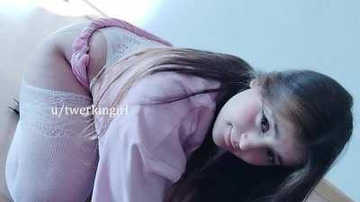 Are baby faces your type?