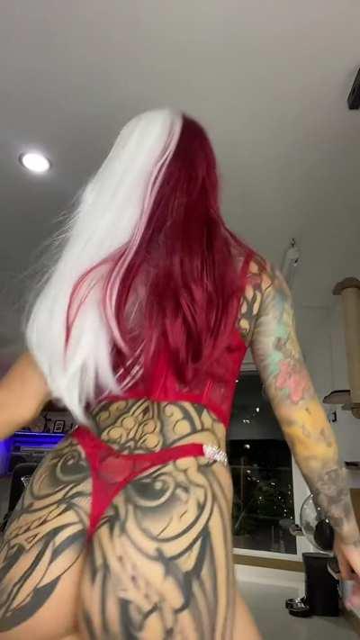 I now understand why guys look at me