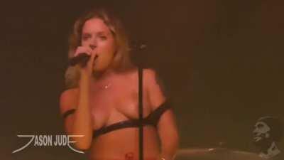Anyone have longer version of this video of Tove Lo