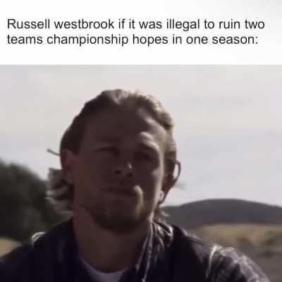 Clippers are 0-4 with him 😭