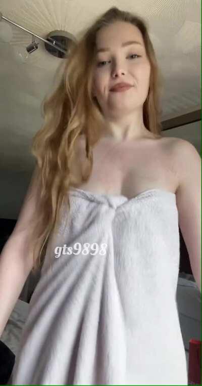 Here's a guide on how to remove a towel and make dicks hard simultaneously