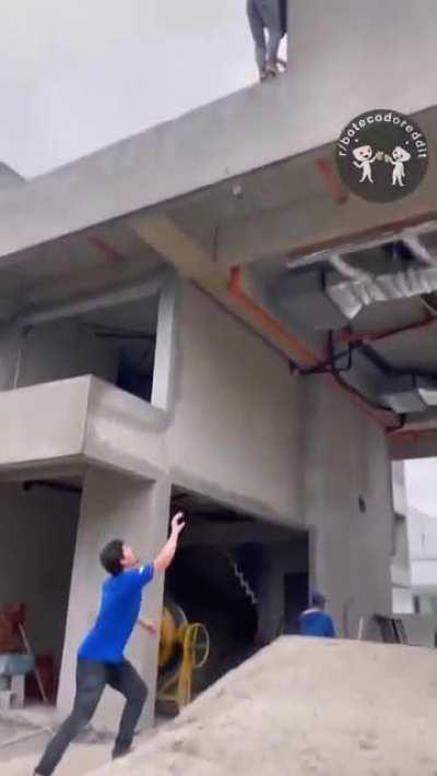 Pedreiro diferenciado!