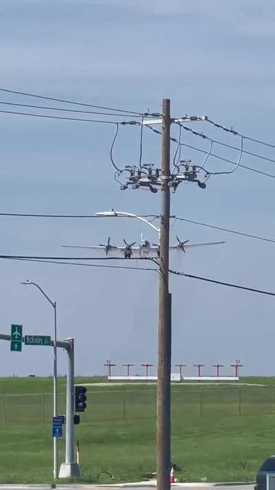 Right place, right time. (With sound)