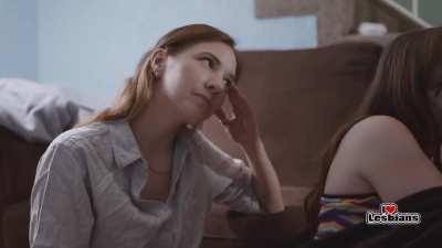 Alexandra Swarens & Kelly Tappan & Briza Covarrubias (The Fortnight - s02e08 - Scene #1)