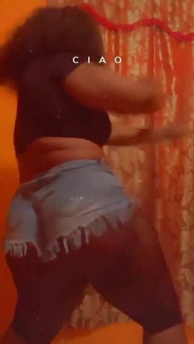 Queen Thunder (@1queenthunder)