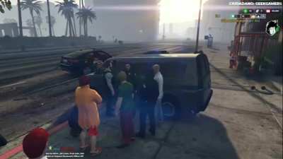 Mini resumen: Misterio a la orden 4/?