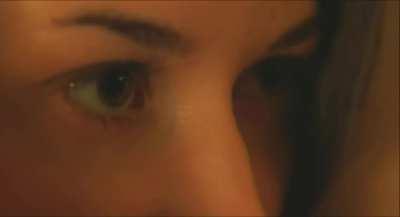 Nora Dolmans & Manon Delauvaux in 'Switch'