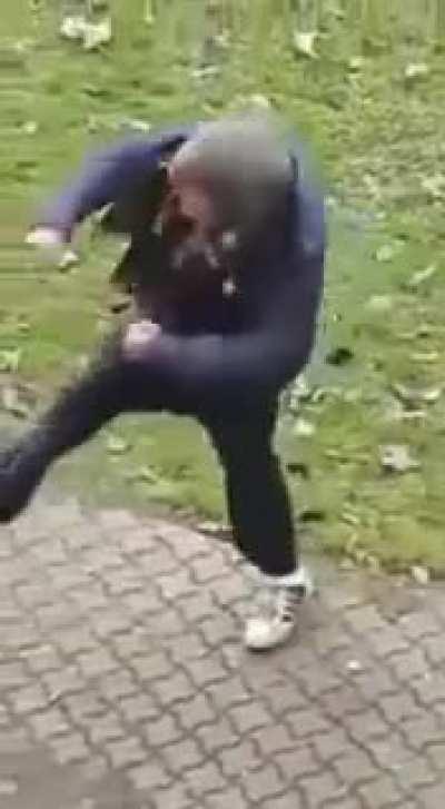 Man fights off invisible attacker