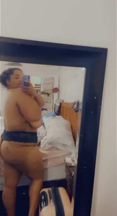 Who here loves big ebony tits?