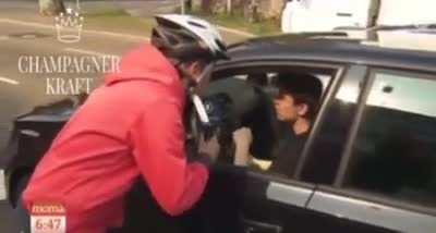 Basiertester Unzensierter (ihm ist alles egal)