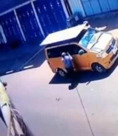 What in the Final Destination shit is this!?😱