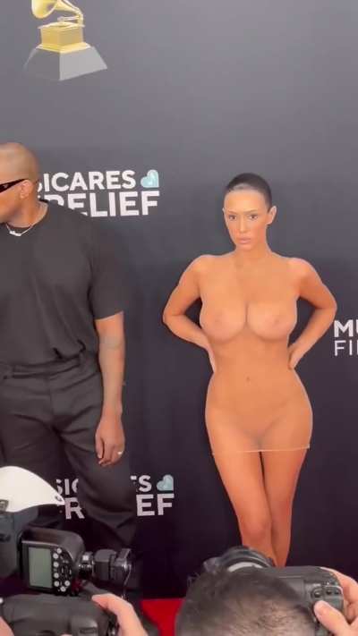 Bianca Censori at Grammy's 2025