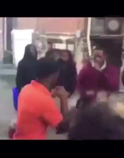 Smaller guy didn’t get hit once