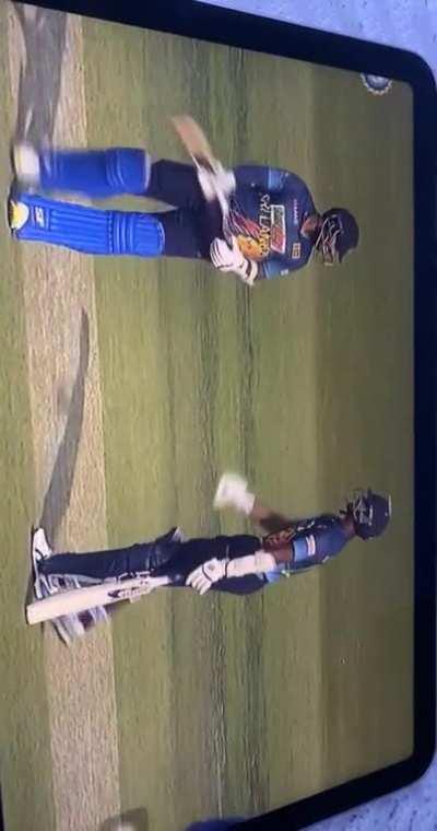 hardik - Pani manga tha last over,g#nd mara re udhar