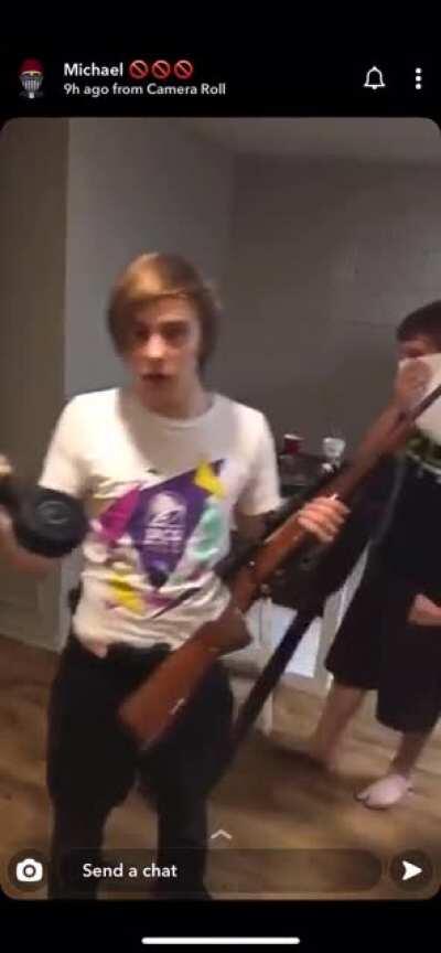 Saw this on my Snapchat stories this morning. I feel like it belongs here.