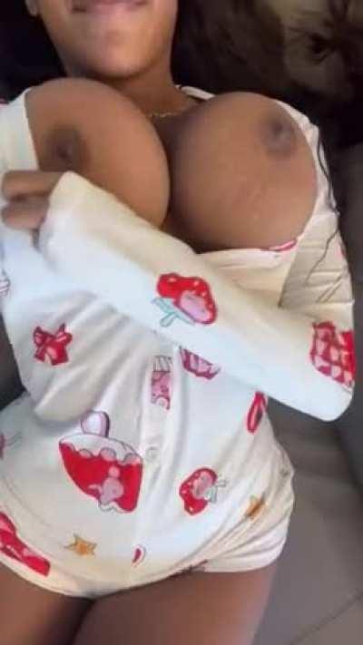 Juicy like a strawberry, don’t you think?