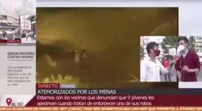 Este es un barrio antirracista y multicultural... pero los menas fuera de aquí