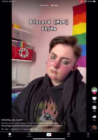 🧔🧔🧔🐐🧔👩