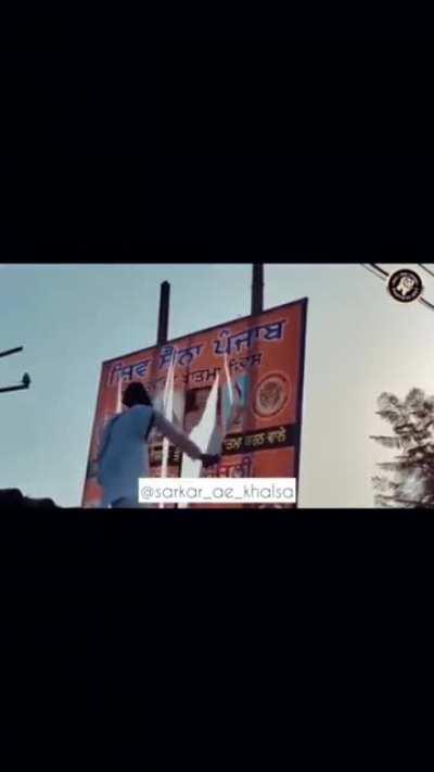 Shiv Sena Di Aukaat: Put up a Poster and Run 🏃‍♂️