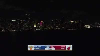 [Highlight] Mike Breen gives an emotional sign off to Clyde on the broadcast for coming to share his thoughts on Willis Reed