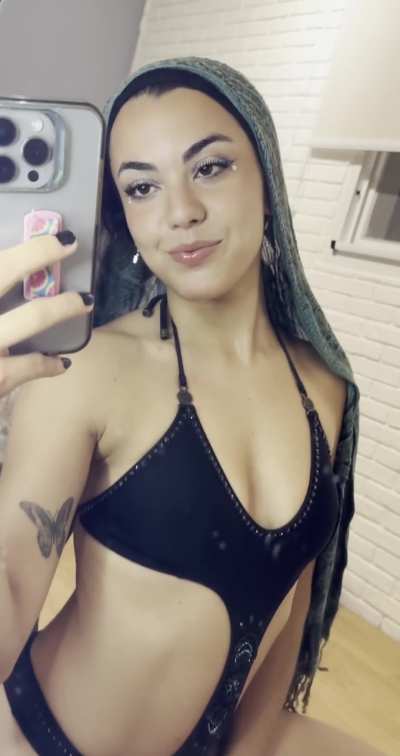 Is this muslim girl to much to handle?