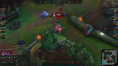 All vitals in one second and penta with manamune( too op item)