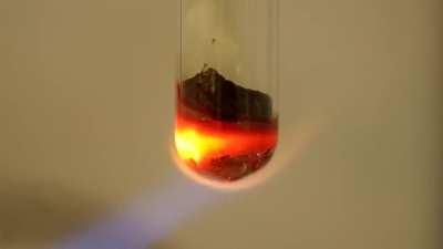 Наглядный опыт. получение интерметаллида Li7Sn2 / lithium tin intermetallide. Что-то пошло не так.