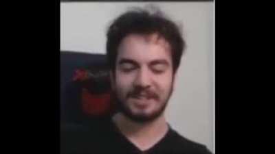 Porçay Baka Mitai söylüyor.mp4