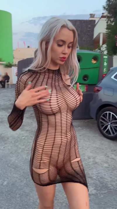 My favorite outfit for dinner with you