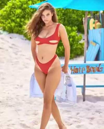 Hey! What are you watching ?!