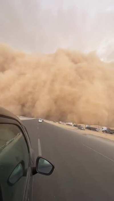 Huge sand storm today in Suez, Egypt 