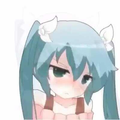 sustok, brolau, dviejų dimensijų panelės yra laikinos, lietuva yra amžina 🙏🤴