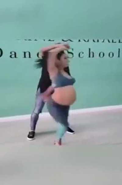 Blursed_dancing😂