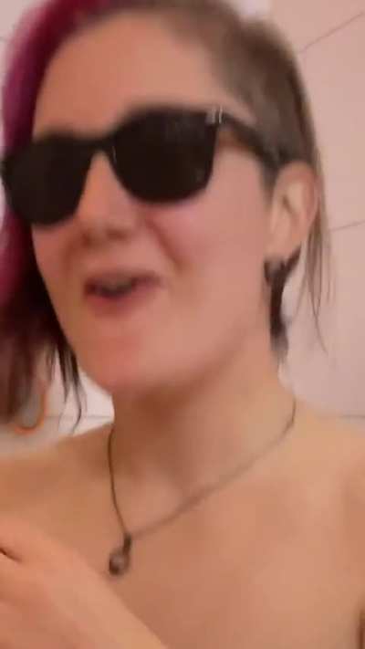 Here’s a super cropped “mod appropriate” version of my video. A shitty video for a Shitty Lyte Beer I guess