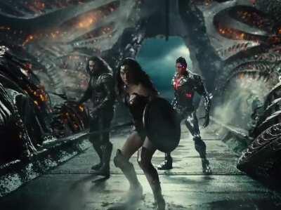 JL: Zack Snyder drops another #SnyderCut Teaser (Higher Quality from Vero)