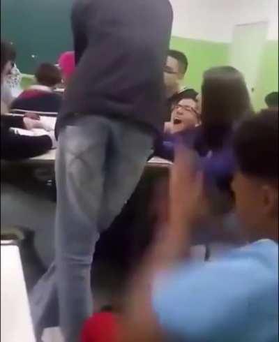 Someone does this to you, wyd?