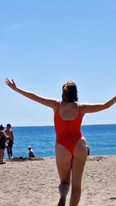 the best video of her