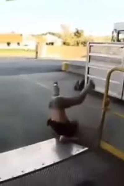 Hold my board while i grind