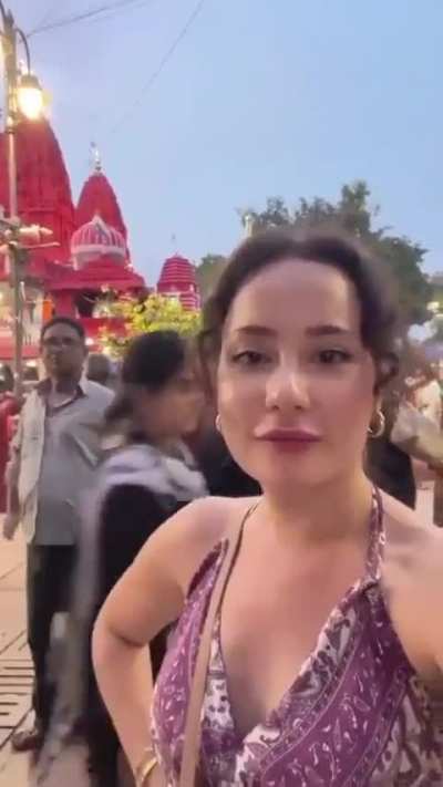 Turkish woman visits India and instantly regrets it