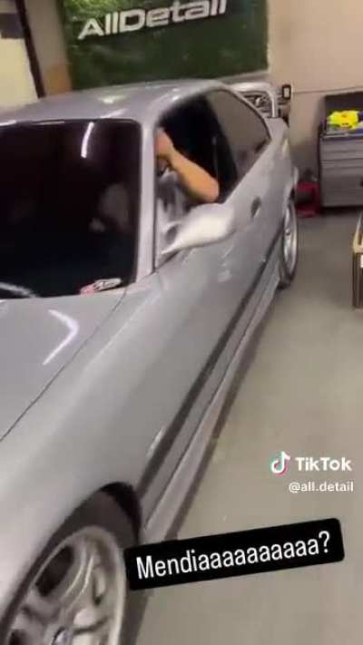 Nuuu lo que le dijo...