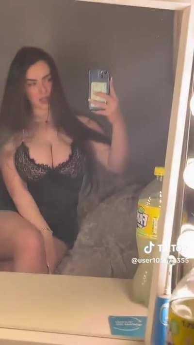 Showing Off The Main Attractions @user105672355