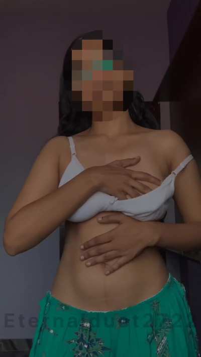 Dropping some wild content🥵, Be Honest - How hard did it make you? Bonus points if you guess my tits size.🫦