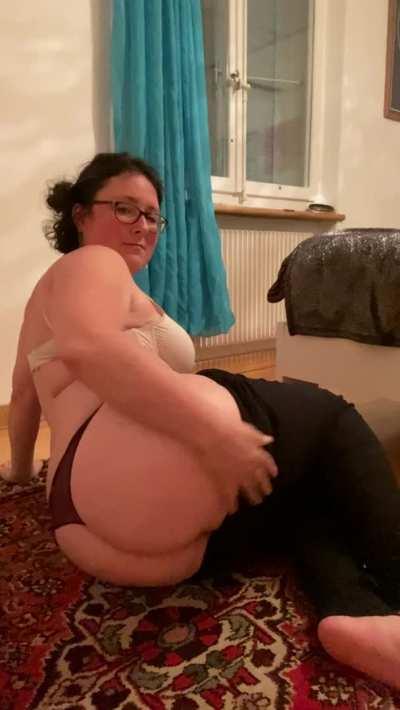 Is it all right if I interrupt your scrolling with a shot of my ass?