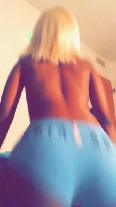 Ebony nice ass