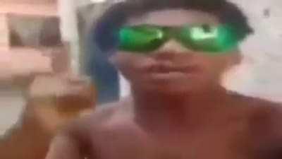 Muca n abre live: Eu: